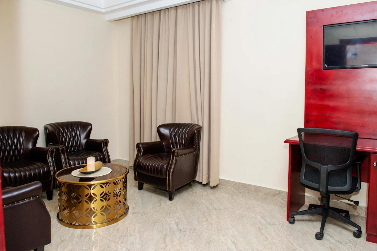 El Doria Hotel Ломе Экстерьер фото