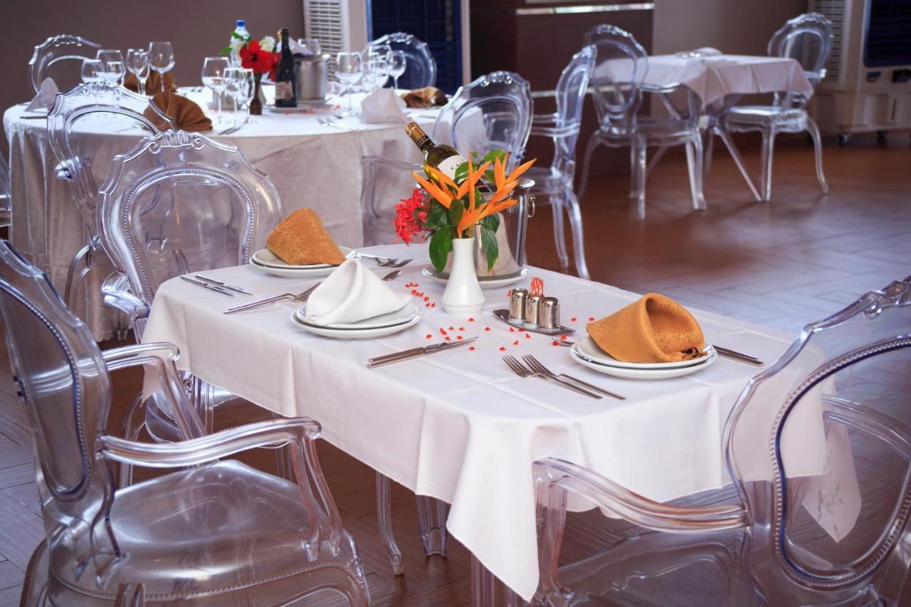 El Doria Hotel Ломе Экстерьер фото